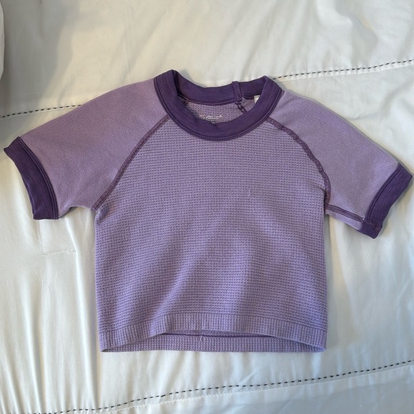 urban crop top - Picture 1 of 3